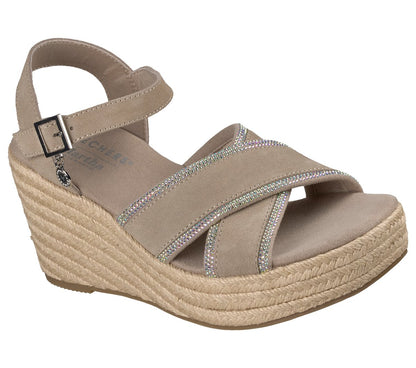 Martha Stewart: Iris - Modest Queen | Skechers Women