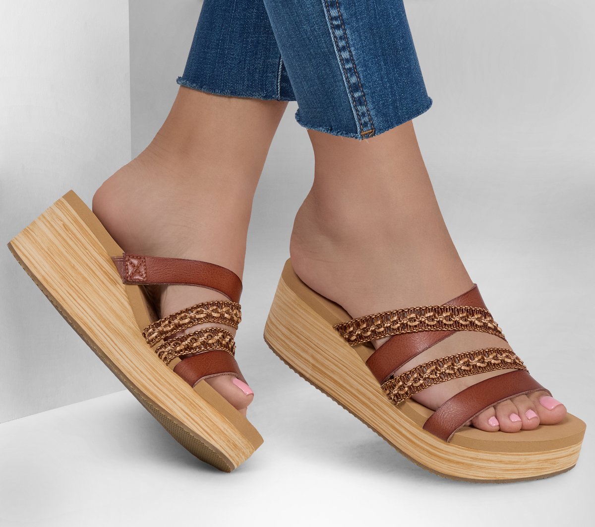 Summers | Skechers Women