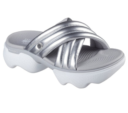 Martha Stewart:Massage Fit Edge - Shine Bright | Skechers Women