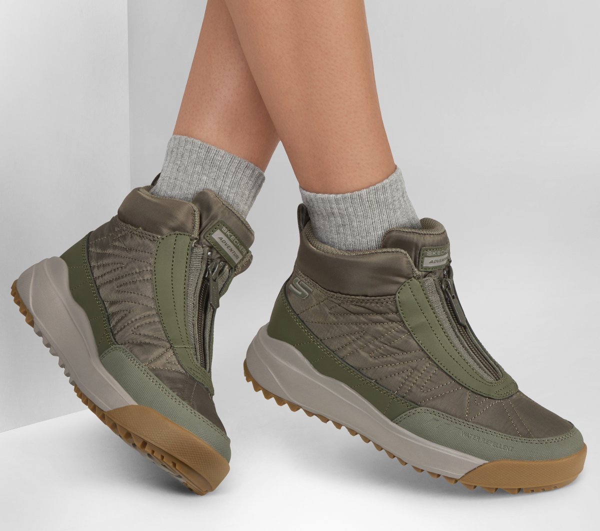 Relaxed Fit: Yana - Point Judith | Skechers Women
