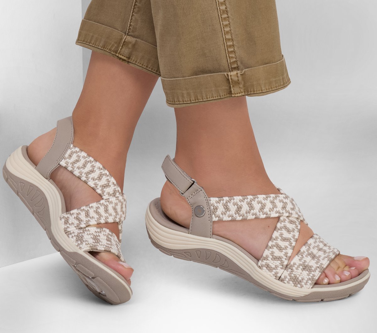 Martha Stewart: Reggae Cup - Coastal Trail | Skechers Women