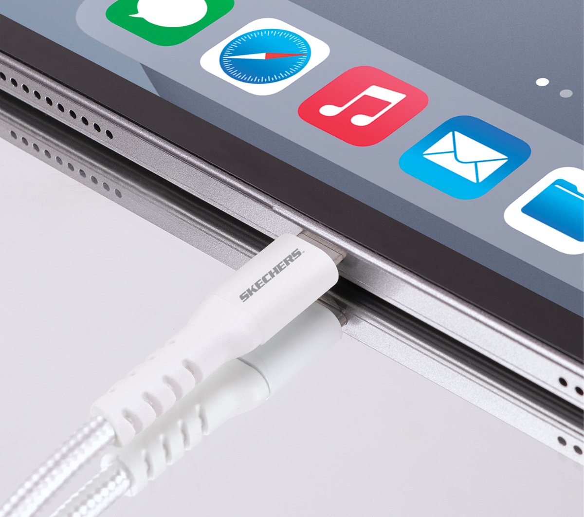 Clothing Skechers Lightning to USB-C Charging Cable | Skechers Clothing