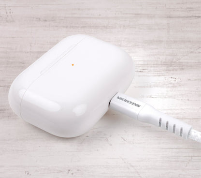 Clothing Skechers Lightning to USB-C Charging Cable | Skechers Clothing